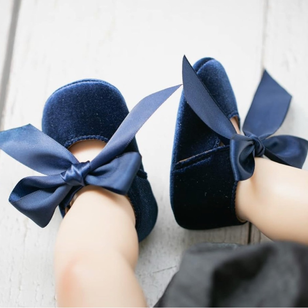 Baby girl navy blue bow shoes (6-12 months)